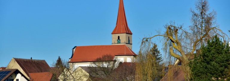 Blick auf die Kirche